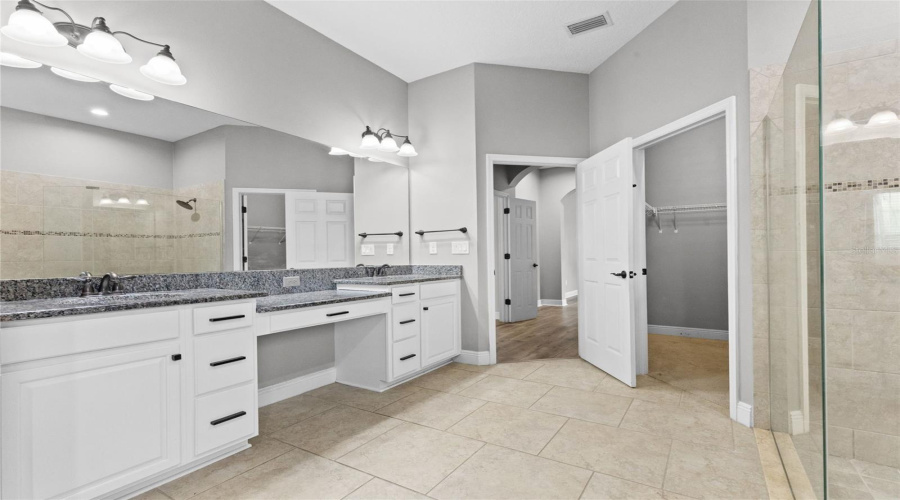 Wesley Chapel, Florida 33544, 5 Bedroom Bedrooms, ,4 Bathroombathrooms,Residential,For Sale,Cobalt,0,Mfrtb8540622