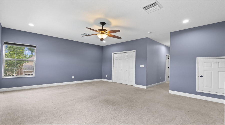 Bonus Room Upstairs