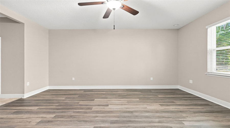 Ormond Beach, Florida 32174, 4 Bedroom Bedrooms, ,2 Bathroombathrooms,Residential,For Sale,River Square,0,Mfrv4950780