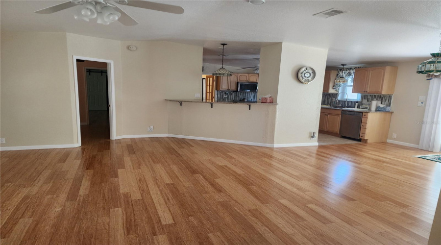 Winter Garden, Florida 34787, 4 Bedroom Bedrooms, ,2 Bathroombathrooms,Residential,For Sale,Arrena,0,Mfro6248982
