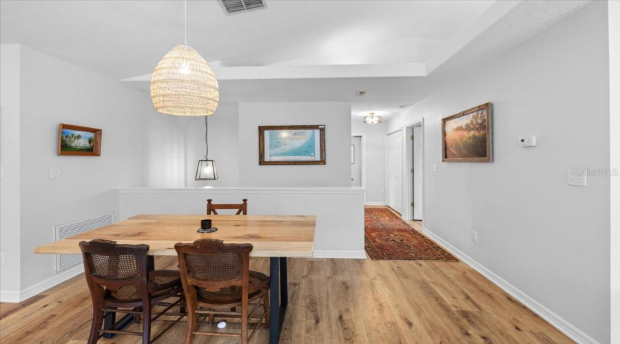 Weeki Wachee, Florida 34607, 2 Bedroom Bedrooms, ,3 Bathroombathrooms,Residential,For Sale,Aberdeen,0,Mfrtb8512787