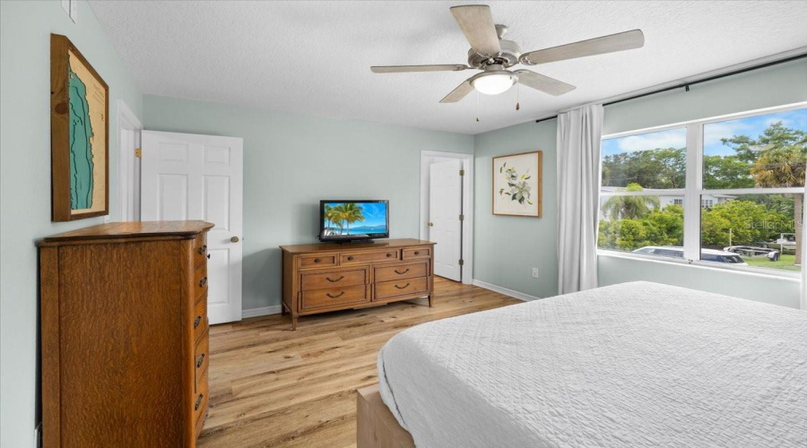 Weeki Wachee, Florida 34607, 2 Bedroom Bedrooms, ,3 Bathroombathrooms,Residential,For Sale,Aberdeen,0,Mfrtb8512787