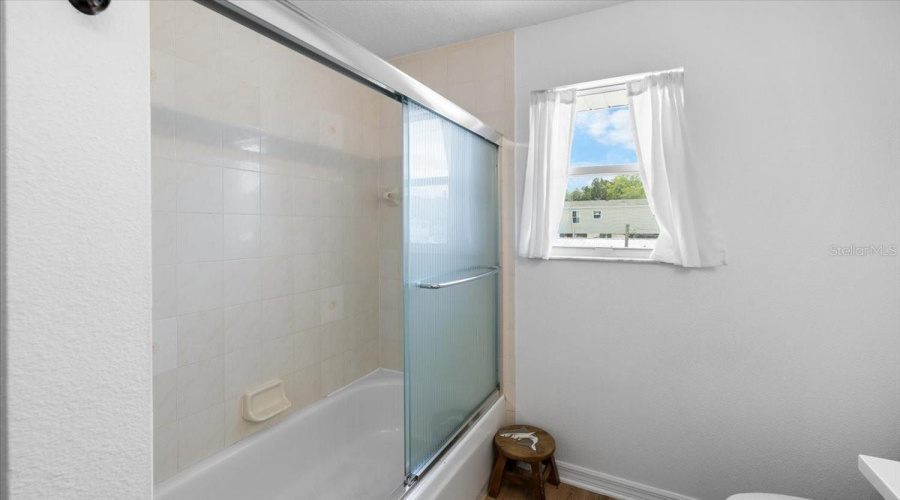Weeki Wachee, Florida 34607, 2 Bedroom Bedrooms, ,3 Bathroombathrooms,Residential,For Sale,Aberdeen,0,Mfrtb8512787