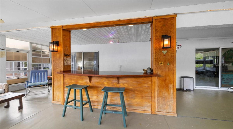 Weeki Wachee, Florida 34607, 2 Bedroom Bedrooms, ,3 Bathroombathrooms,Residential,For Sale,Aberdeen,0,Mfrtb8512787