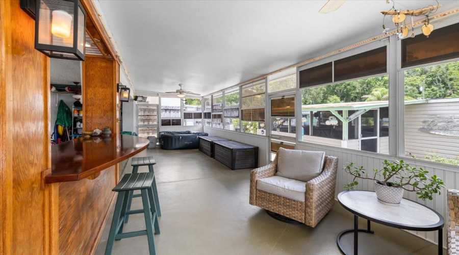 Weeki Wachee, Florida 34607, 2 Bedroom Bedrooms, ,3 Bathroombathrooms,Residential,For Sale,Aberdeen,0,Mfrtb8512787