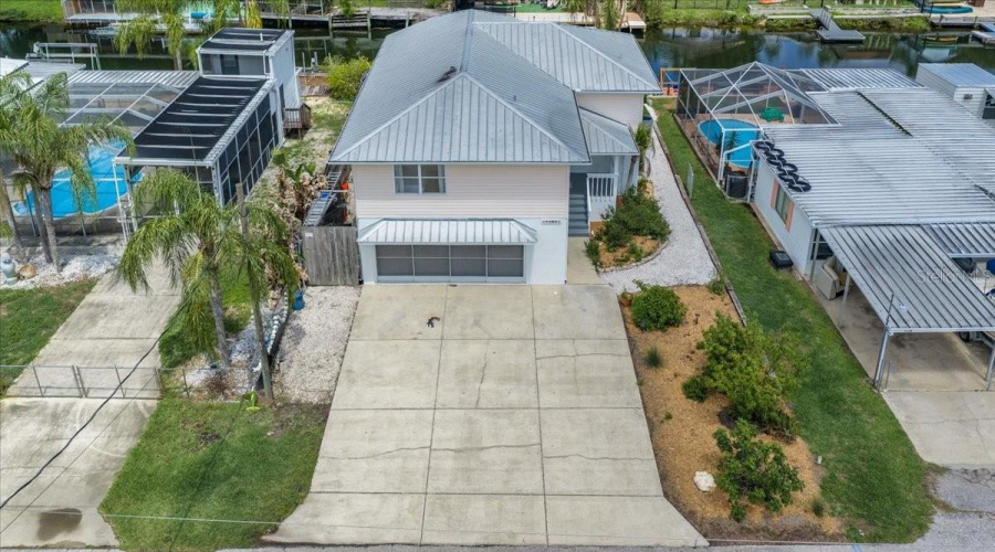 Weeki Wachee, Florida 34607, 2 Bedroom Bedrooms, ,3 Bathroombathrooms,Residential,For Sale,Aberdeen,0,Mfrtb8512787