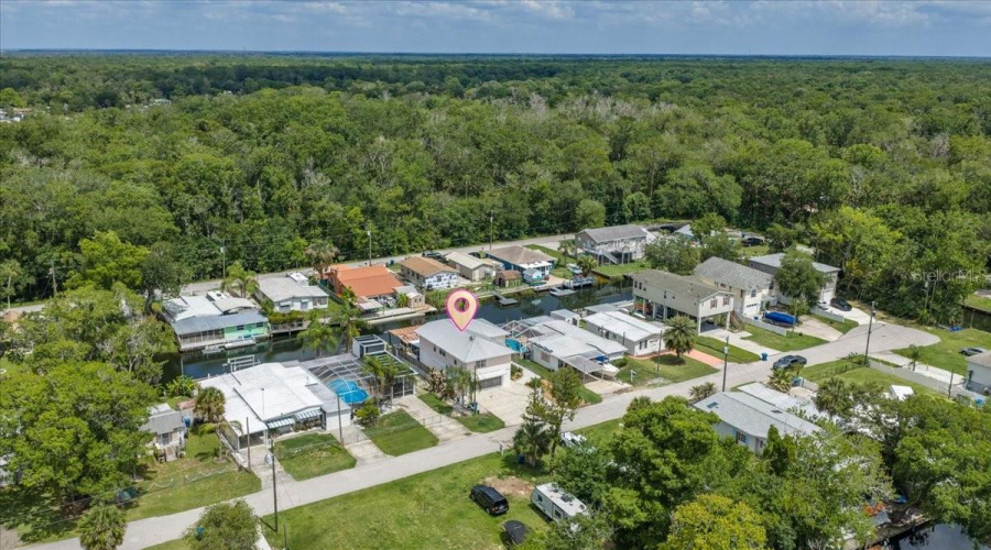 Weeki Wachee, Florida 34607, 2 Bedroom Bedrooms, ,3 Bathroombathrooms,Residential,For Sale,Aberdeen,0,Mfrtb8512787