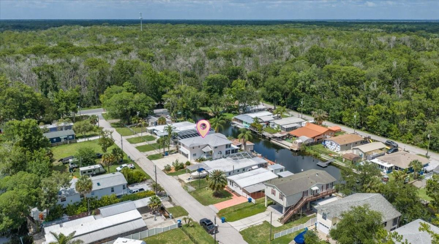 Weeki Wachee, Florida 34607, 2 Bedroom Bedrooms, ,3 Bathroombathrooms,Residential,For Sale,Aberdeen,0,Mfrtb8512787