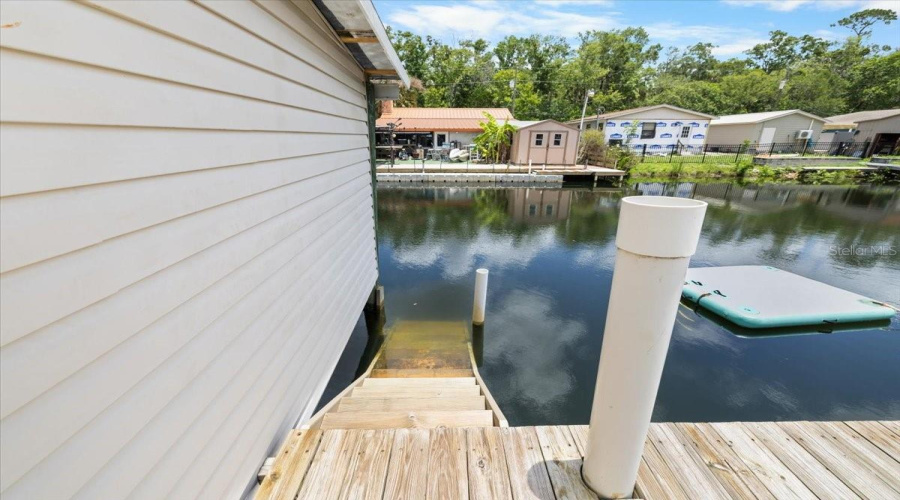 Weeki Wachee, Florida 34607, 2 Bedroom Bedrooms, ,3 Bathroombathrooms,Residential,For Sale,Aberdeen,0,Mfrtb8512787