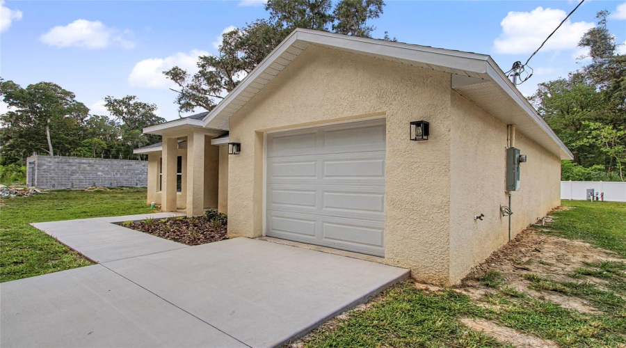 Ocala, Florida 34480, 3 Bedroom Bedrooms, ,2 Bathroombathrooms,Residential,For Sale,81St,0,Mfrtb8526816