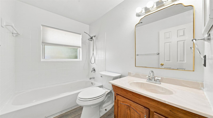 Eustis, Florida 32726, 4 Bedroom Bedrooms, ,2 Bathroombathrooms,Residential,For Sale,Garden,0,Mfro6427661
