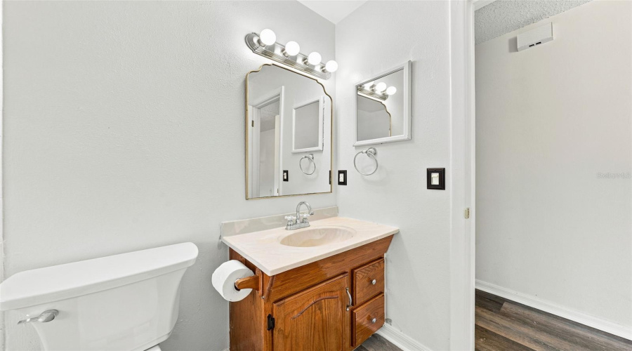 Eustis, Florida 32726, 4 Bedroom Bedrooms, ,2 Bathroombathrooms,Residential,For Sale,Garden,0,Mfro6427661