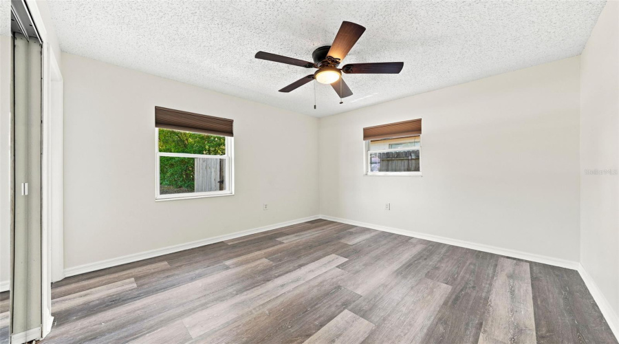 Eustis, Florida 32726, 4 Bedroom Bedrooms, ,2 Bathroombathrooms,Residential,For Sale,Garden,0,Mfro6427661