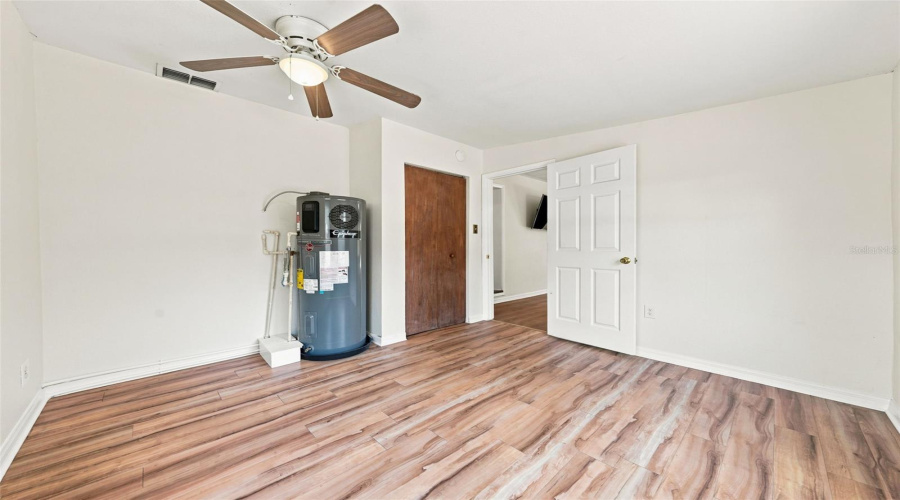 Eustis, Florida 32726, 4 Bedroom Bedrooms, ,2 Bathroombathrooms,Residential,For Sale,Garden,0,Mfro6427661