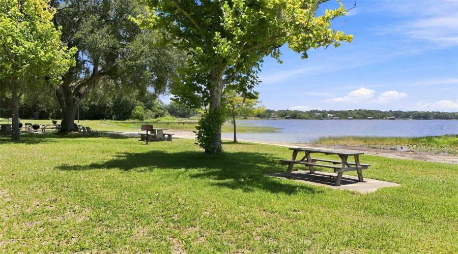 Eustis, Florida 32726, 4 Bedroom Bedrooms, ,2 Bathroombathrooms,Residential,For Sale,Garden,0,Mfro6427661