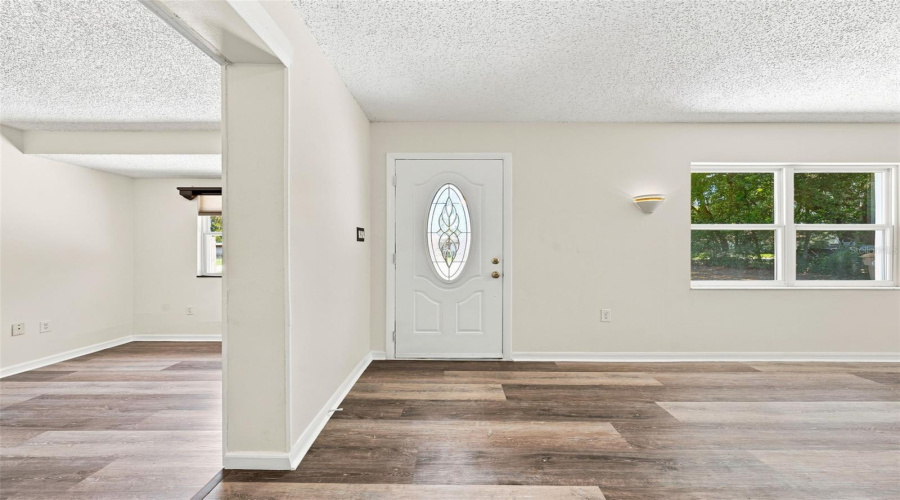Eustis, Florida 32726, 4 Bedroom Bedrooms, ,2 Bathroombathrooms,Residential,For Sale,Garden,0,Mfro6427661