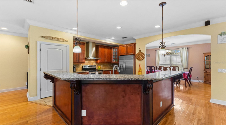Plant City, Florida 33567, 5 Bedroom Bedrooms, ,3 Bathroombathrooms,Residential,For Sale,Colson,0,Mfrtb8457563