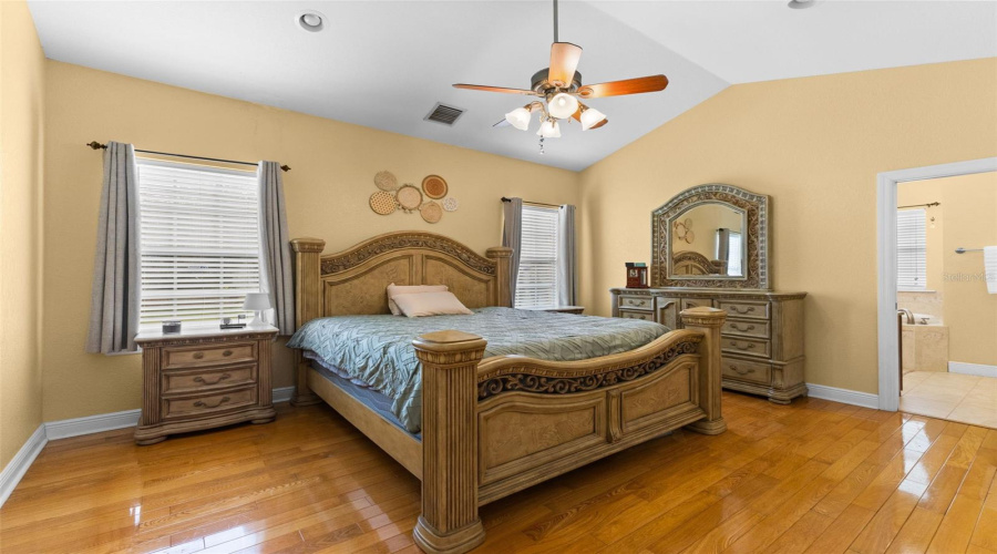 Plant City, Florida 33567, 5 Bedroom Bedrooms, ,3 Bathroombathrooms,Residential,For Sale,Colson,0,Mfrtb8457563
