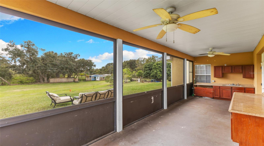 Plant City, Florida 33567, 5 Bedroom Bedrooms, ,3 Bathroombathrooms,Residential,For Sale,Colson,0,Mfrtb8457563