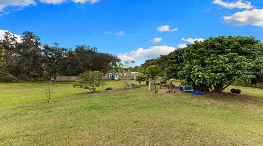 Plant City, Florida 33567, 5 Bedroom Bedrooms, ,3 Bathroombathrooms,Residential,For Sale,Colson,0,Mfrtb8457563