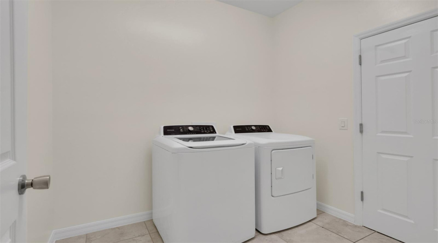 Punta Gorda, Florida 33983, 3 Bedroom Bedrooms, ,2 Bathroombathrooms,Residential,For Sale,Palisade,0,Mfrtb8538379