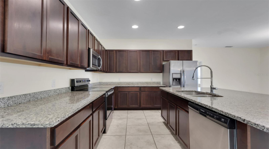 Punta Gorda, Florida 33983, 3 Bedroom Bedrooms, ,2 Bathroombathrooms,Residential,For Sale,Palisade,0,Mfrtb8538379