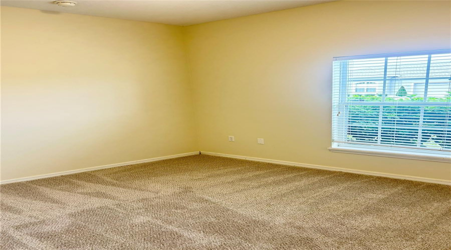 Kissimmee, Florida 34744, 3 Bedroom Bedrooms, ,2 Bathroombathrooms,Residential,For Sale,Wood Thrush,0,Mfro6431942