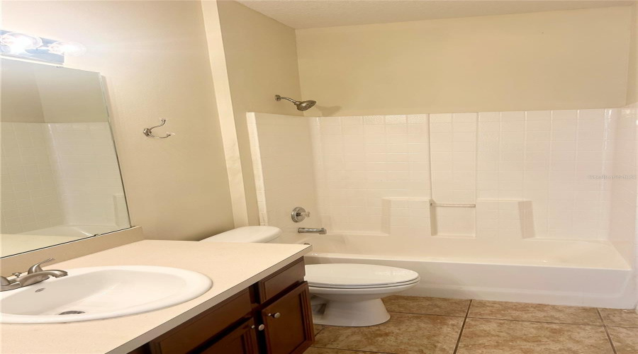 Kissimmee, Florida 34744, 3 Bedroom Bedrooms, ,2 Bathroombathrooms,Residential,For Sale,Wood Thrush,0,Mfro6431942