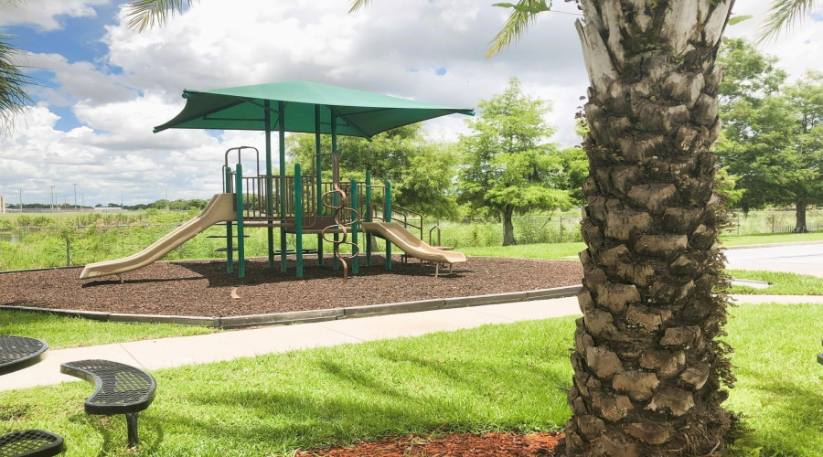 Kissimmee, Florida 34744, 3 Bedroom Bedrooms, ,2 Bathroombathrooms,Residential,For Sale,Wood Thrush,0,Mfro6431942