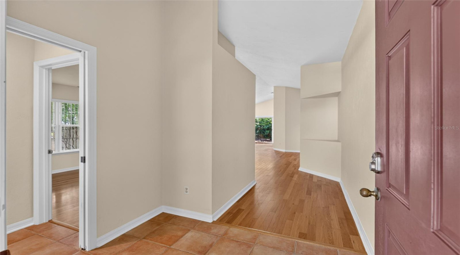 Gainesville, Florida 32608, 3 Bedroom Bedrooms, ,2 Bathroombathrooms,Residential,For Sale,31St,0,Mfrgc541144