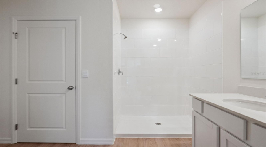 Daytona Beach, Florida 32124, 4 Bedroom Bedrooms, ,3 Bathroombathrooms,Residential,For Sale,Morfontaine,0,Mfro6421141