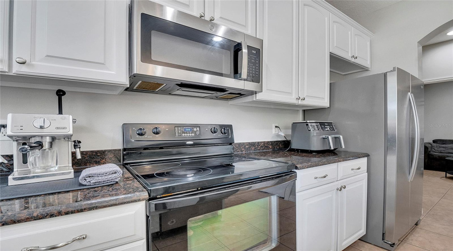 Orlando, Florida 32832, 3 Bedroom Bedrooms, ,3 Bathroombathrooms,Residential,For Sale,Silver Buttonwood Street,0,Mfro6350616