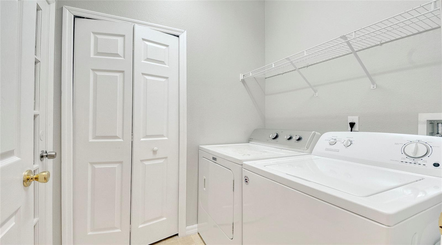 Orlando, Florida 32832, 3 Bedroom Bedrooms, ,3 Bathroombathrooms,Residential,For Sale,Silver Buttonwood Street,0,Mfro6350616