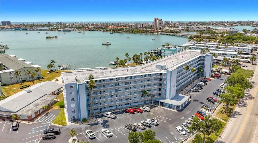 South Pasadena, Florida 33707, 2 Bedroom Bedrooms, ,1 Bathroombathrooms,Residential,For Sale,Shore,0,Mfrw7888346