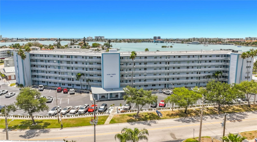 South Pasadena, Florida 33707, 2 Bedroom Bedrooms, ,1 Bathroombathrooms,Residential,For Sale,Shore,0,Mfrw7888346
