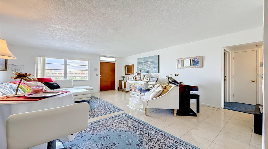 South Pasadena, Florida 33707, 2 Bedroom Bedrooms, ,1 Bathroombathrooms,Residential,For Sale,Shore,0,Mfrw7888346