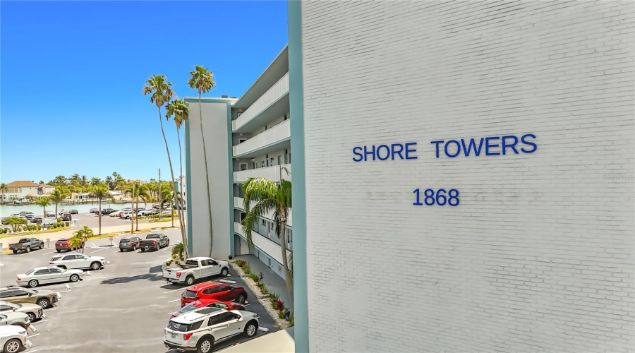 South Pasadena, Florida 33707, 2 Bedroom Bedrooms, ,1 Bathroombathrooms,Residential,For Sale,Shore,0,Mfrw7888346