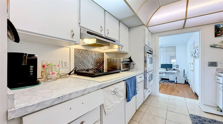 South Pasadena, Florida 33707, 2 Bedroom Bedrooms, ,1 Bathroombathrooms,Residential,For Sale,Shore,0,Mfrw7888346