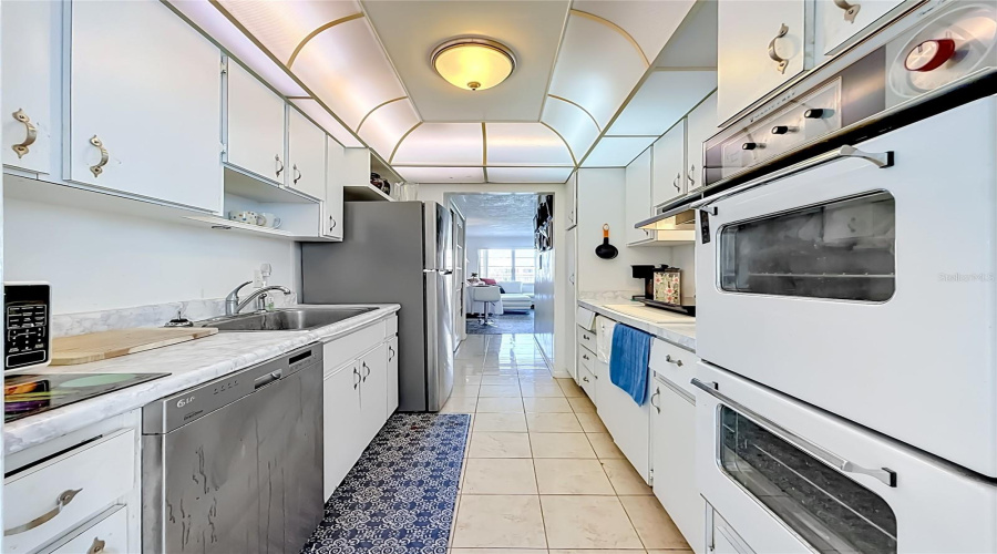 South Pasadena, Florida 33707, 2 Bedroom Bedrooms, ,1 Bathroombathrooms,Residential,For Sale,Shore,0,Mfrw7888346