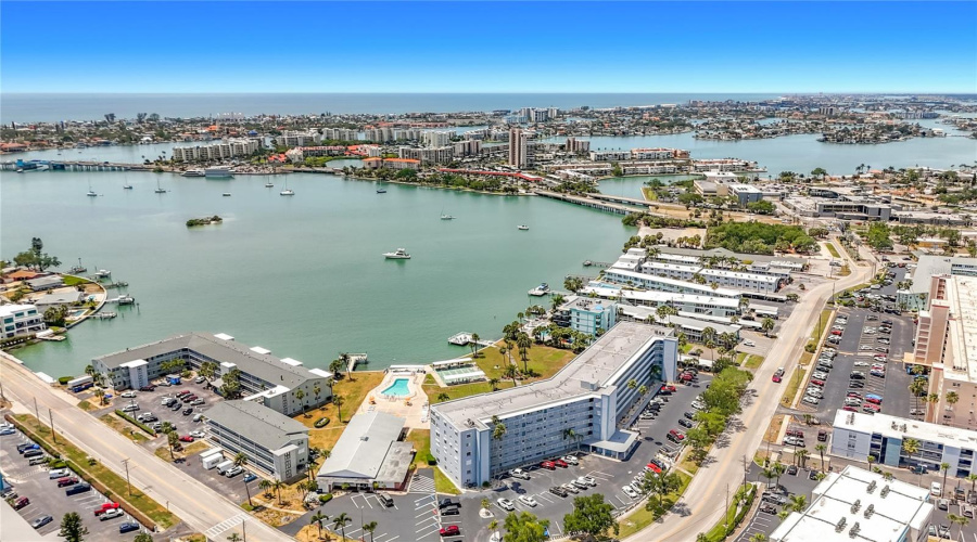 South Pasadena, Florida 33707, 2 Bedroom Bedrooms, ,1 Bathroombathrooms,Residential,For Sale,Shore,0,Mfrw7888346