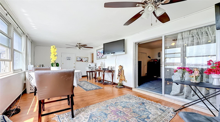 South Pasadena, Florida 33707, 2 Bedroom Bedrooms, ,1 Bathroombathrooms,Residential,For Sale,Shore,0,Mfrw7888346