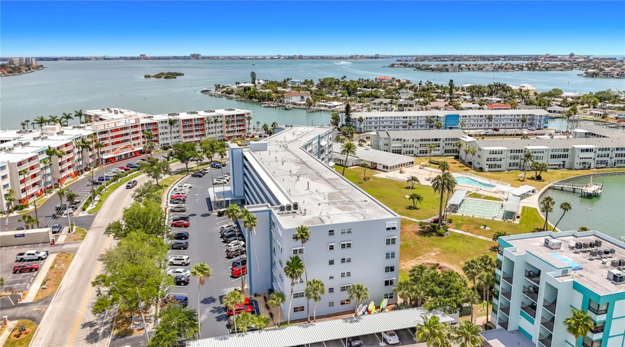 South Pasadena, Florida 33707, 2 Bedroom Bedrooms, ,1 Bathroombathrooms,Residential,For Sale,Shore,0,Mfrw7888346