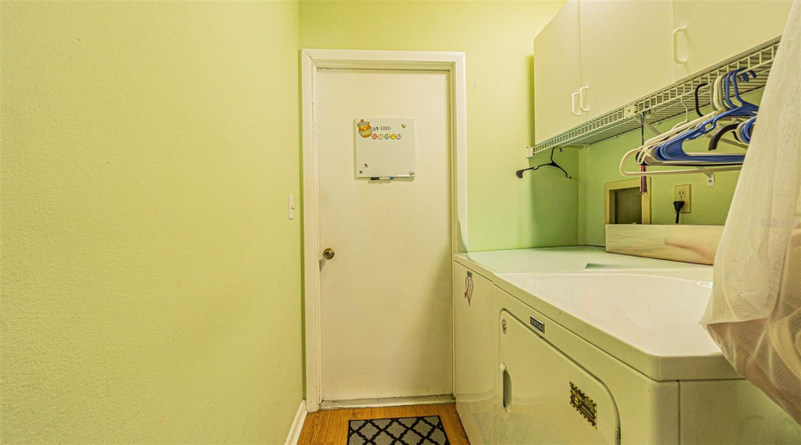 Spring Hill, Florida 34609, 3 Bedroom Bedrooms, ,2 Bathroombathrooms,Residential,For Sale,Schalekamp,0,Mfrtb8474336