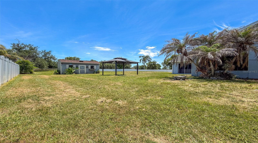 Kissimmee, Florida 34746, 4 Bedroom Bedrooms, ,2 Bathroombathrooms,Residential,For Sale,Shortleaf,0,Mfrl4961677