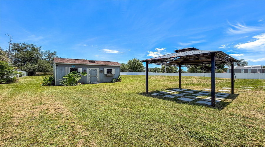 Kissimmee, Florida 34746, 4 Bedroom Bedrooms, ,2 Bathroombathrooms,Residential,For Sale,Shortleaf,0,Mfrl4961677