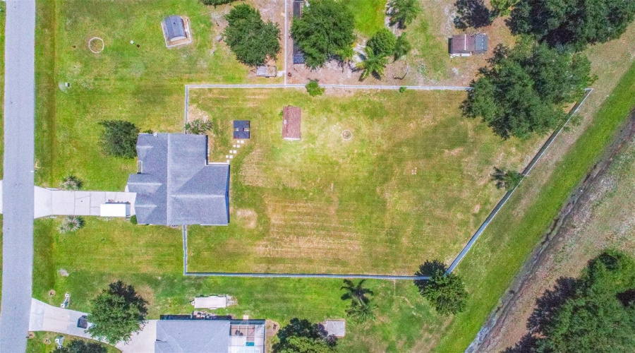 Kissimmee, Florida 34746, 4 Bedroom Bedrooms, ,2 Bathroombathrooms,Residential,For Sale,Shortleaf,0,Mfrl4961677
