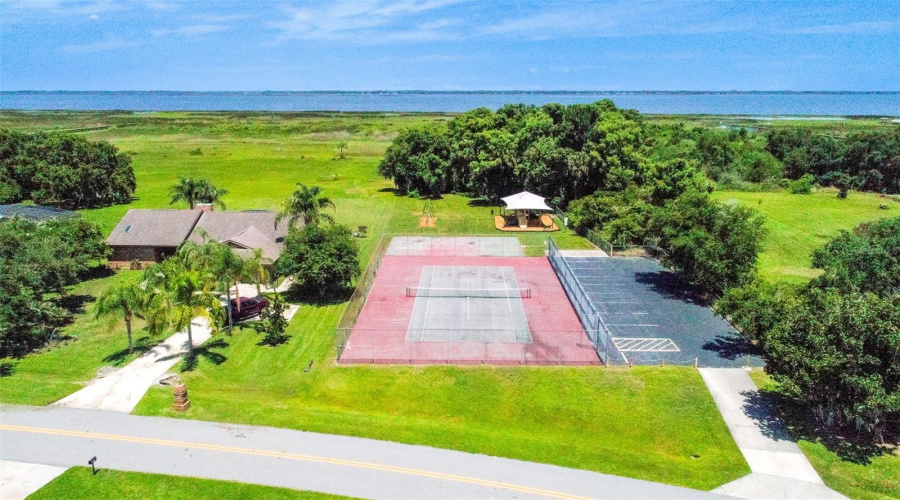 Kissimmee, Florida 34746, 4 Bedroom Bedrooms, ,2 Bathroombathrooms,Residential,For Sale,Shortleaf,0,Mfrl4961677