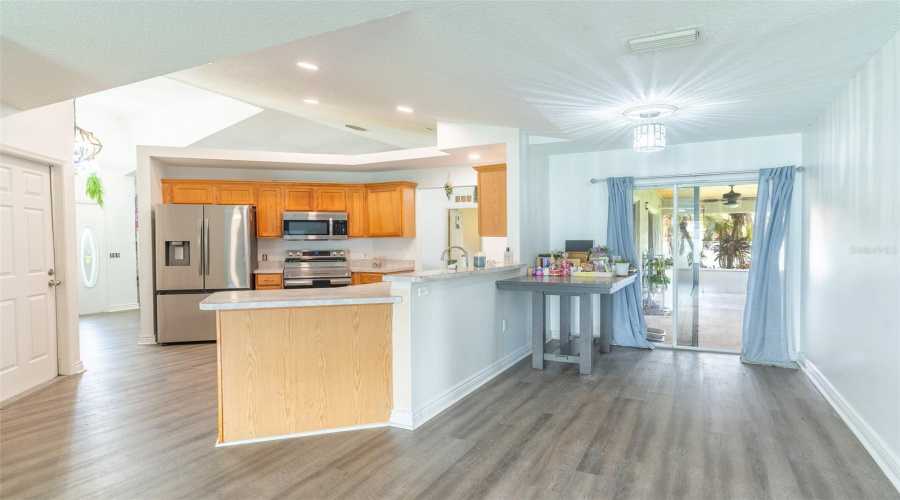 Kissimmee, Florida 34746, 4 Bedroom Bedrooms, ,2 Bathroombathrooms,Residential,For Sale,Shortleaf,0,Mfrl4961677