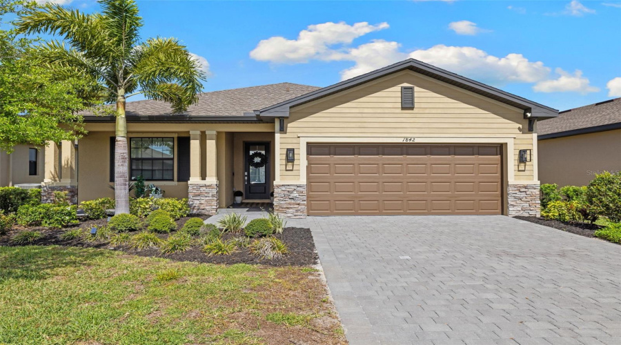 Port Charlotte, Florida 33953, 3 Bedroom Bedrooms, ,3 Bathroombathrooms,Residential,For Sale,Isles,0,Mfra4689029
