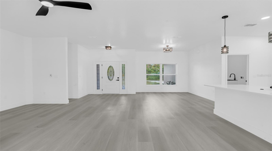 Weeki Wachee, Florida 34613, 4 Bedroom Bedrooms, ,2 Bathroombathrooms,Residential,For Sale,Nittany,0,Mfrtb8540863